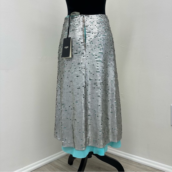 FENDI High-Waisted Midi Skirt With Sequin Embroidery - Argent - Picture 12 of 12